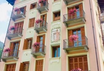 Villa Teresa has Balcony rooms