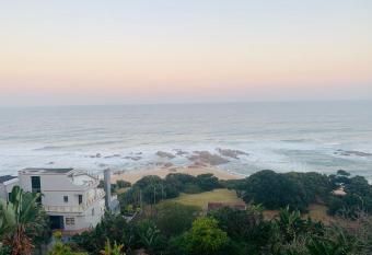 Hansmeyer Hill - 5 Bedroom House allows 18 year olds to book a room