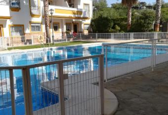 Casa Luc  a y Clara benaojan has Balcony rooms