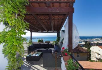 Apartments Vinko has Balcony rooms