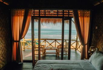 pondok bamboo villa allows 18 year olds to book a room