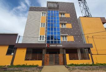 JR Guest Home allows 18 year olds to book a room