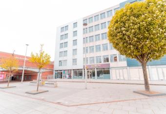 Dream Apartments Middlesbrough allows 18 year olds to book a room