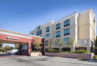 Best Western Inn & Suites San Mateo - San Francisco Airport allows 18 year olds to book a room