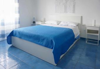 Affittacamere Angelica has Balcony rooms