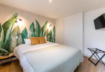 LIK APPARTS - La Courrouze Rennes has Balcony rooms