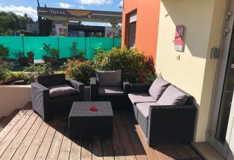 Adonis Lyon Est H  tel Artys allows 18 year olds to book a room