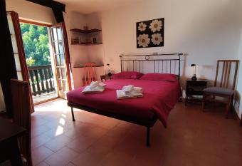 Hotel Edelweiss has Balcony rooms