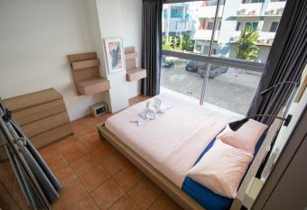 Avatara condominium B 23B has Balcony rooms