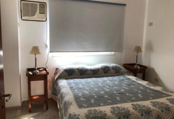 Saint Michel Unidad Superior allows 18 year olds to book a room