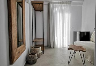 Sofos Suites Mykonos allows 18 year olds to book a room