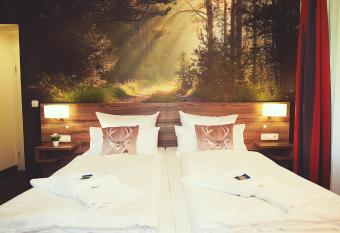 Hotel Mein Bergblick allows 18 year olds to book a room