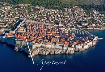 Studio Amore has Smoking rooms