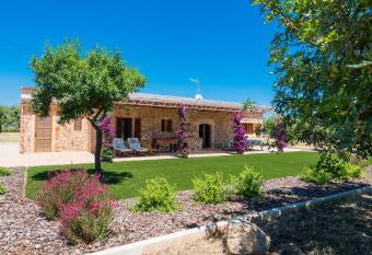 Paratge de Son Toniet has Balcony rooms