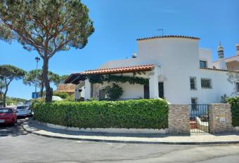 Eucalipto has Balcony rooms