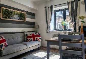 The Lookout by Pureserviced allows 18 year olds to book a room