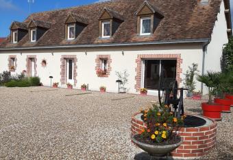 La Halte de Chambord allows 18 year olds to book a room