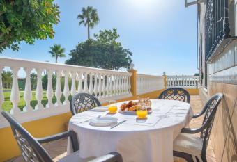 3 bedrooms appartement at Mijas 100 m away from the beach with shared pool balcony and wifi has Balcony rooms