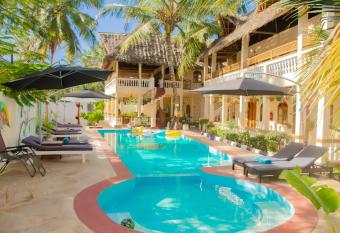 Zanpalm Boutique Hotel has Balcony rooms