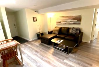 Metropolitan Suite allows 18 year olds to book a room