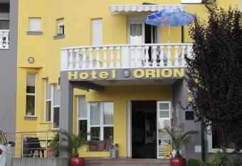 Hotel Orion allows 18 year olds to book a room