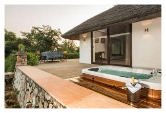 Khem Villas allows 18 year olds to book a room