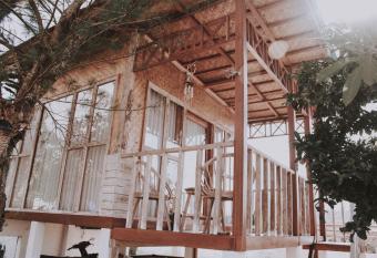 my house guest house has Balcony rooms