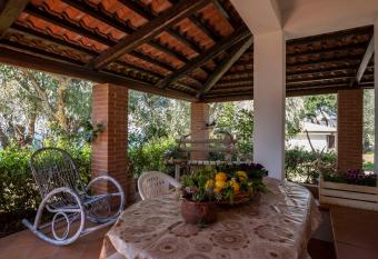 Villa Aurelia has Balcony rooms