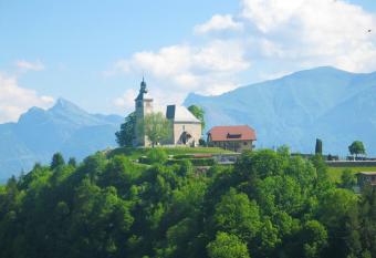 Appartement de 3 chambres avec jardin clos et wifi a Mont Saxonnex has Balcony rooms