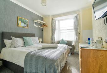 St Weonards allows 18 year olds to book a room