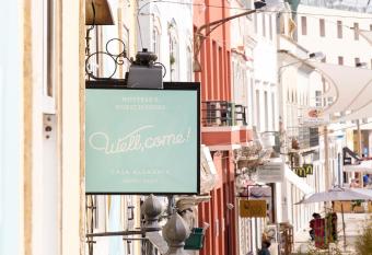 Algarve Hostel by SWEET SPOT FOR US Property Management allows 18 year olds to book a room