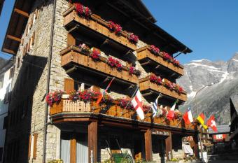 Residence Cima Jazzi allows 18 year olds to book a room