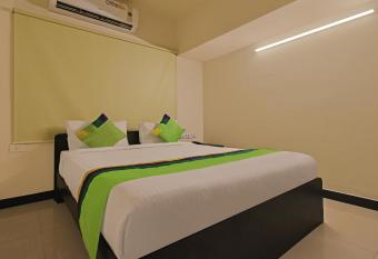Treebo Trend Samhaar Residency Thoraipakkam allows 18 year olds to book a room