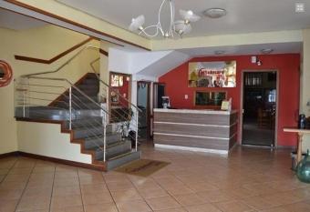 Hotel Sulmar   Grupo de Hot  is Mar e Mar allows 18 year olds to book a room