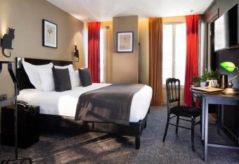 Hotel Le Chat Noir has Balcony rooms