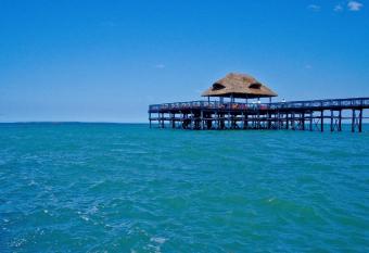 White Sands Hotel allows 18 year olds to book a room