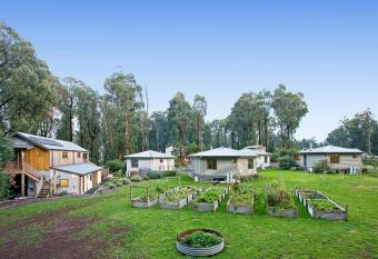 Karma Kinglake allows 18 year olds to book a room