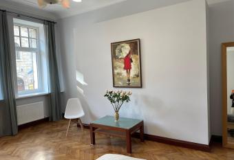 Skyline Apartments has Balcony rooms