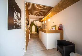 The Uncle s House allows 18 year olds to book a room