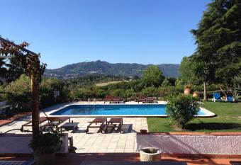 Quinta Verde Sintra - Casa de Campo allows 18 year olds to book a room