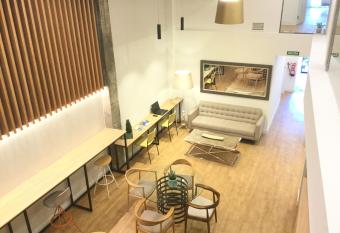Uma Suites Ondarreta allows 18 year olds to book a room