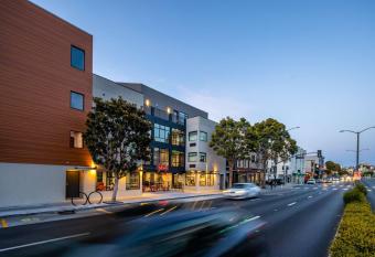 Infinity Hotel San Francisco, Tapestry Collection by Hilton allows 18 year olds to book a room