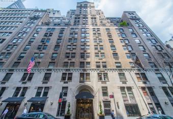 The Lombardy Hotel has Balcony rooms