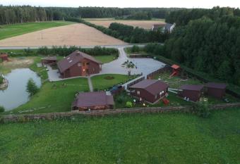 Kukori  ki   nameliai has Balcony rooms