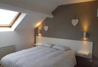 Durbuy Cosy Appart allows 18 year olds to book a room
