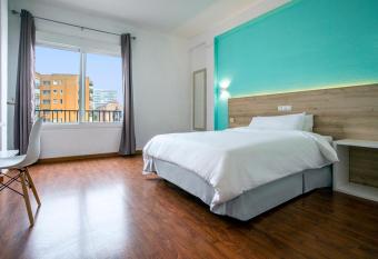 Hotel Torremolinos Centro has Balcony rooms