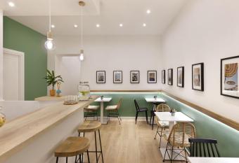 Corso 38 Sorrento allows 18 year olds to book a room