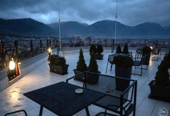 Suite Terrace Rooms & Apartments allows 18 year olds to book a room