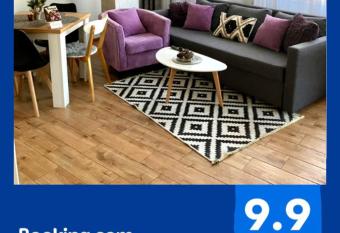 Joy Apartment Burgas center private parking allows 18 year olds to book a room