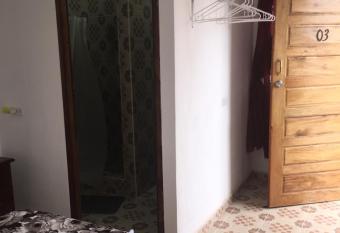 Matus Guest House has Balcony rooms